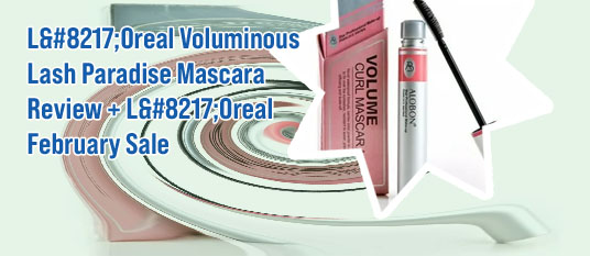 Voluminous pink mascara